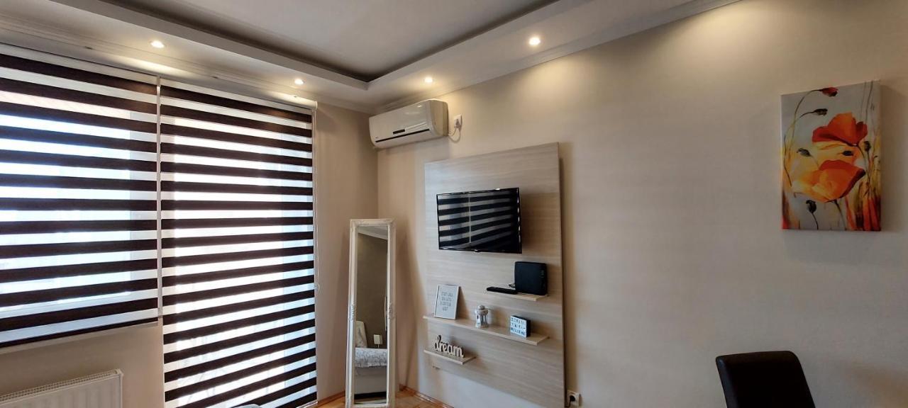 סובוטיקה Apartman Studio Niki מראה חיצוני תמונה