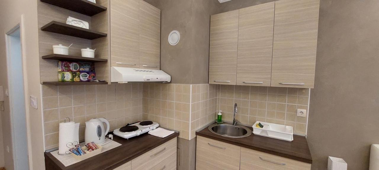 סובוטיקה Apartman Studio Niki מראה חיצוני תמונה